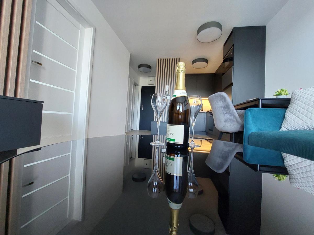 Apartman Centrum S Parkovanim Košice Esterno foto